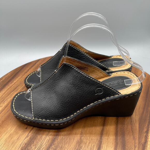 Born Sandals Womens Size 9 M Black Leather Comfort Casual Going Out Slipon Shoes - Picture 3 of 9